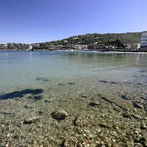 https://baia-dargento-porto-santo-stefano.it-tuscanyhotel.com